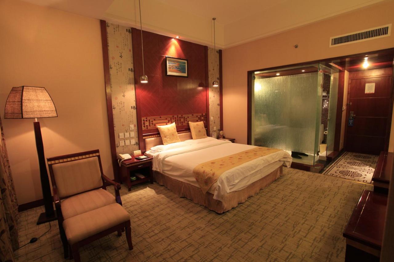 Kunming Golden Spring Hotel Exterior foto