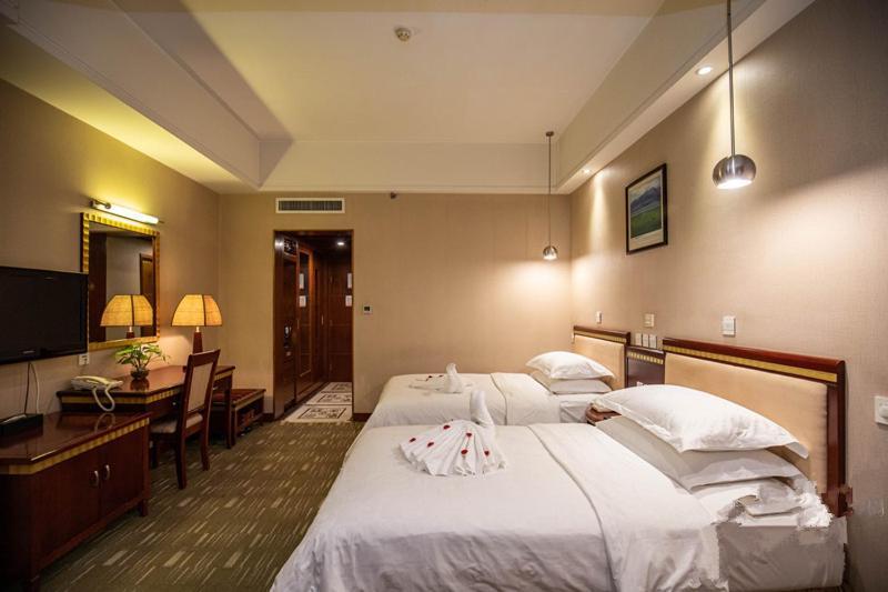 Kunming Golden Spring Hotel Exterior foto