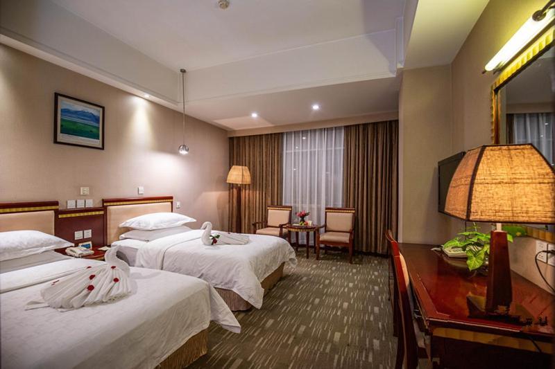 Kunming Golden Spring Hotel Exterior foto