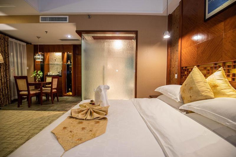 Kunming Golden Spring Hotel Exterior foto