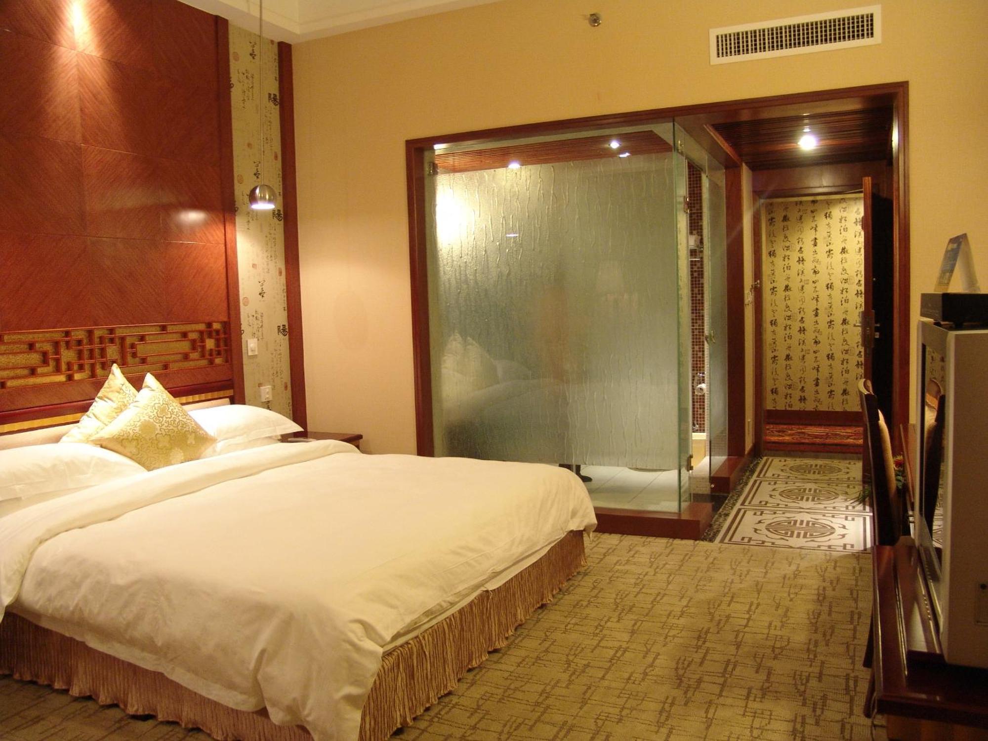 Kunming Golden Spring Hotel Exterior foto